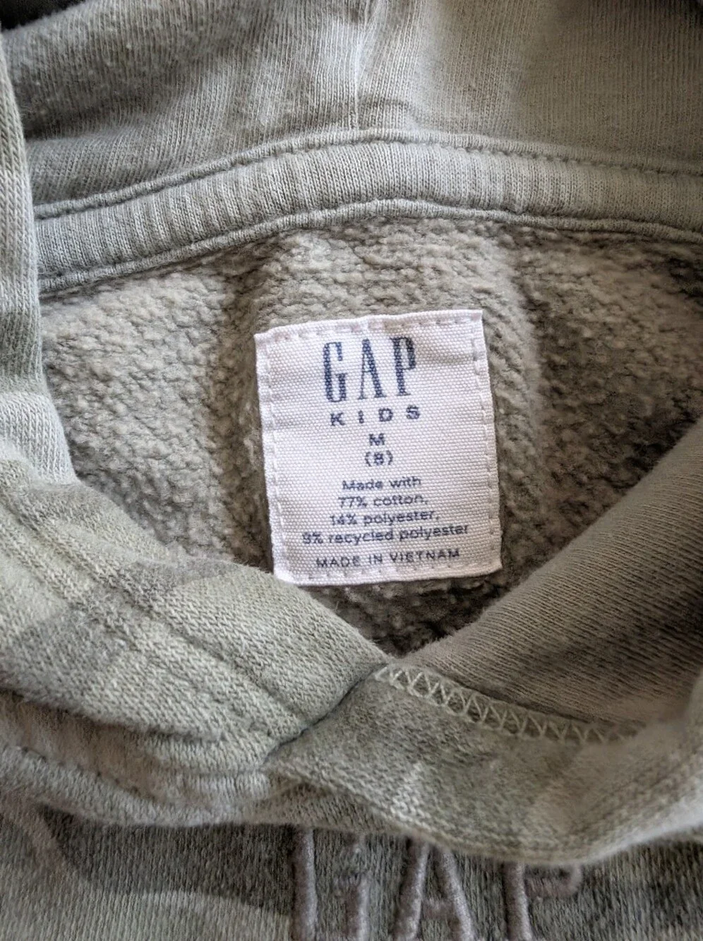 GAP Boy's Olive Green Camo Pullover Hoodie • Size Medium (8)